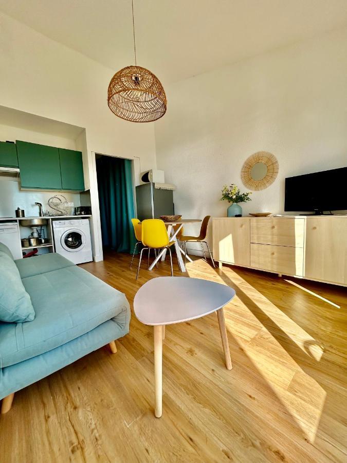 Superbe T2 Avec Terrasse Et Vue Su Mer Quartier Des Quilles A Sete Exterior photo